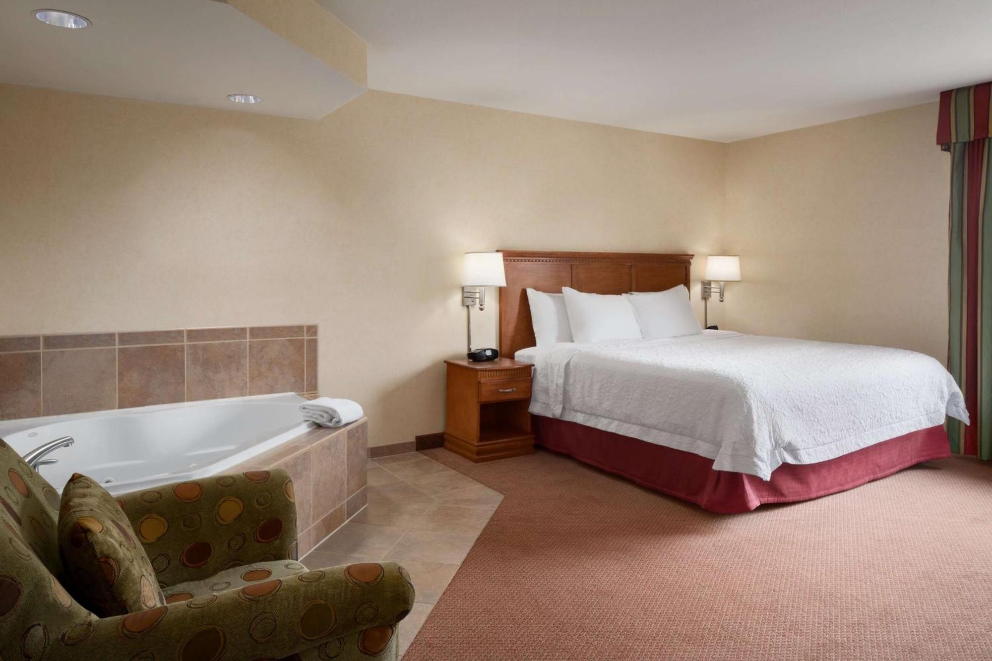 Hampton Inn Belle Vernon Exteriér fotografie
