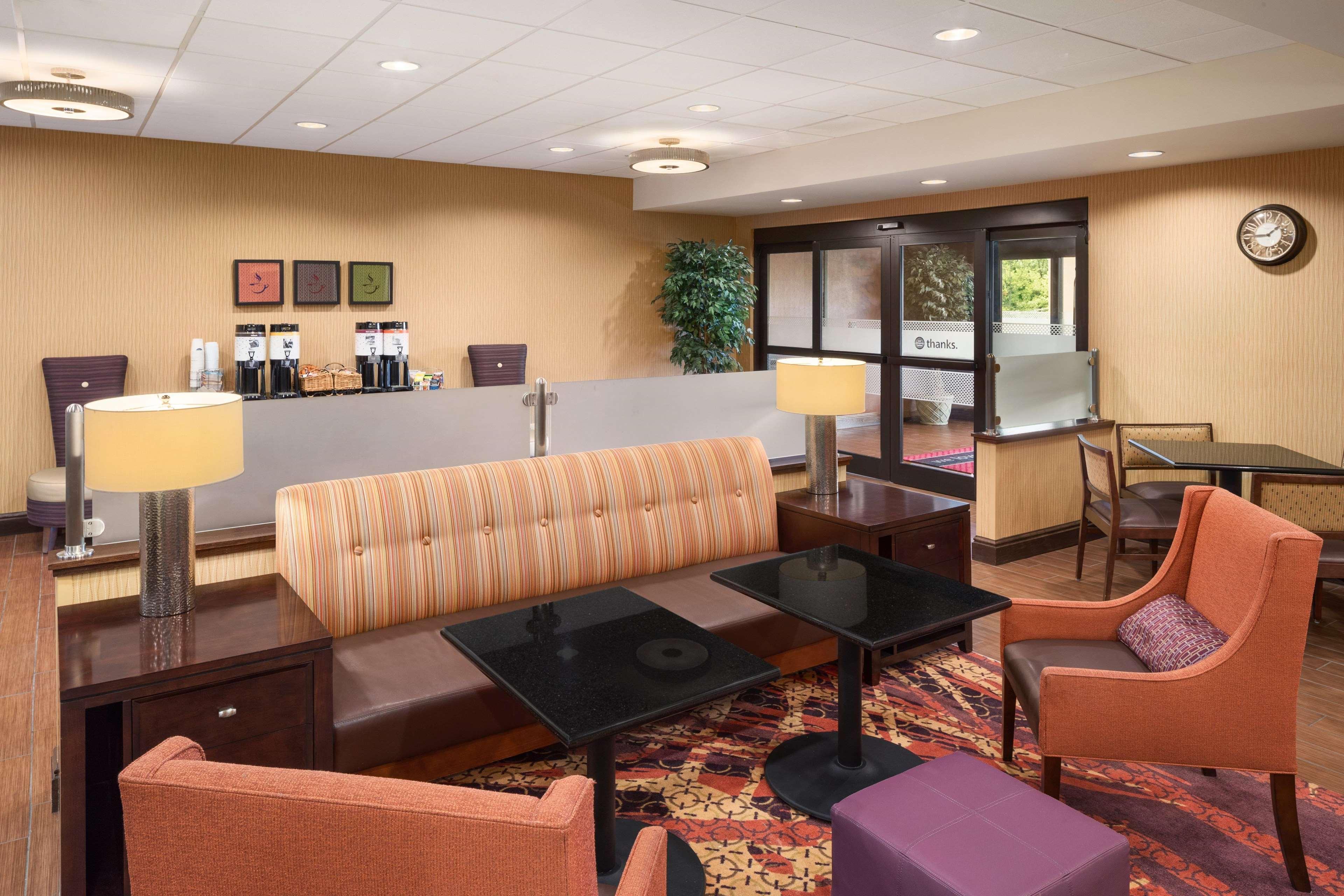Hampton Inn Belle Vernon Exteriér fotografie