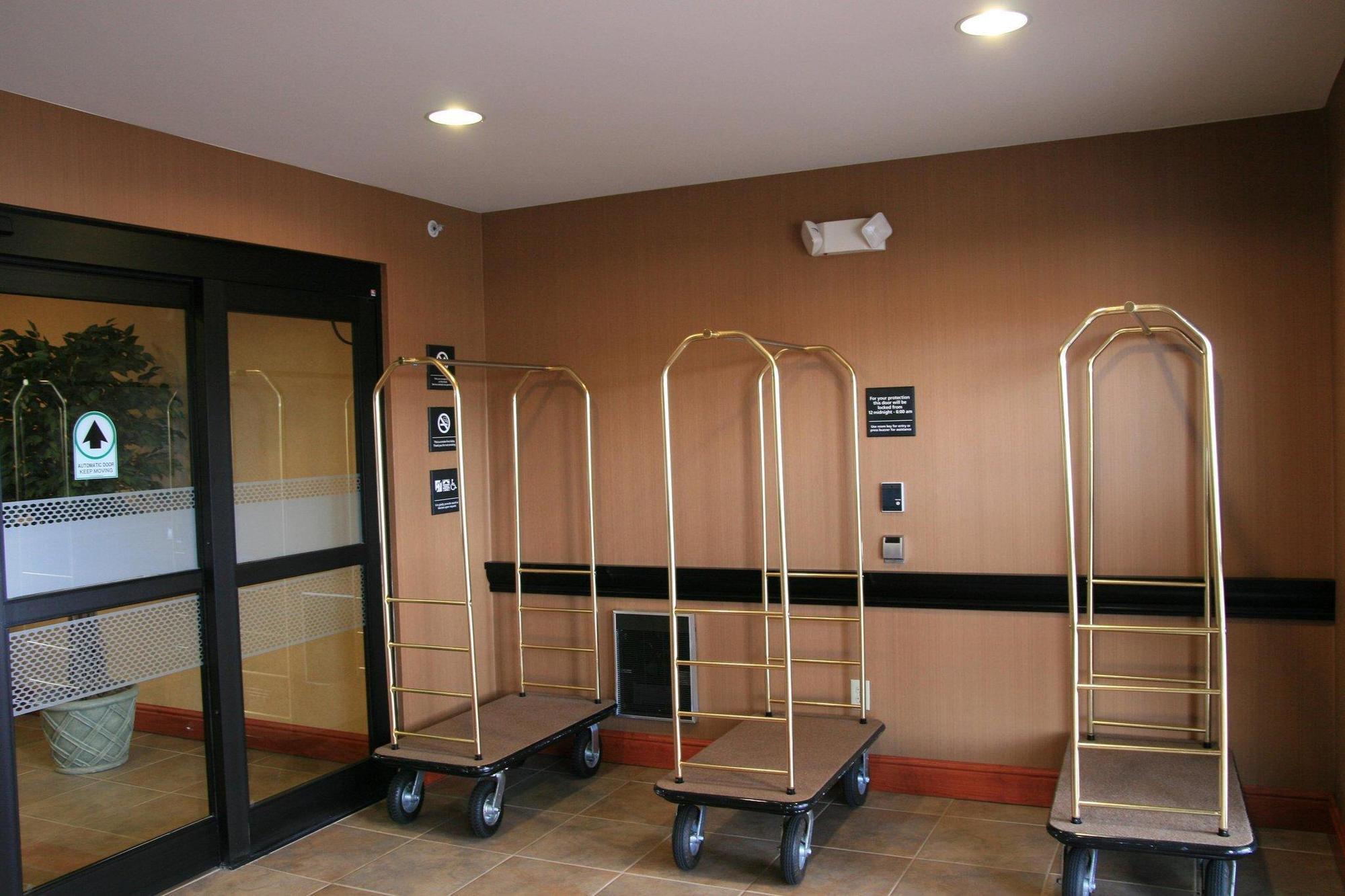 Hampton Inn Belle Vernon Exteriér fotografie