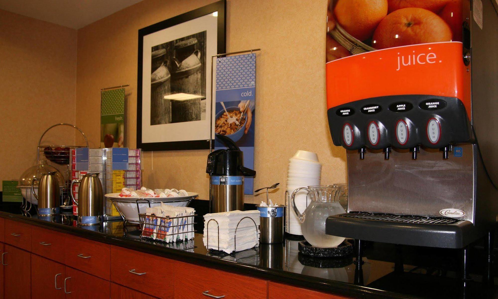 Hampton Inn Belle Vernon Exteriér fotografie
